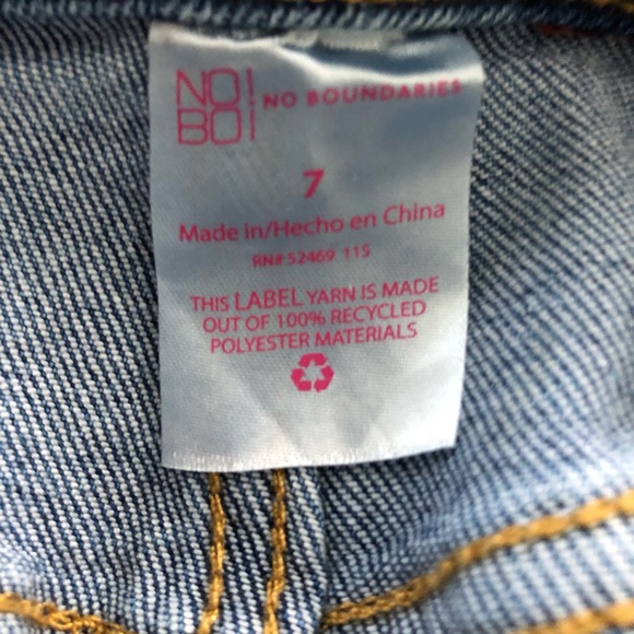 No Boundaries | Juniors High Rise Girlfriend Jeans - Picture 6 of 6